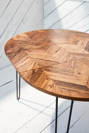 dining table with hairpin legs