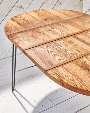 wood table with extendable leaves